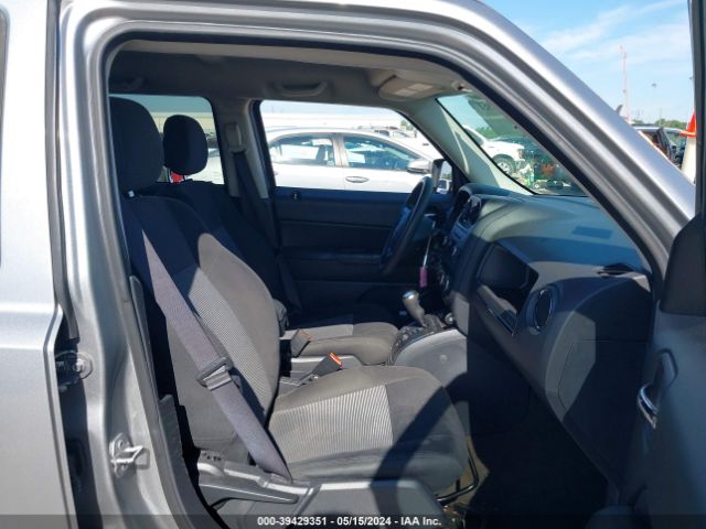 1C4NJPBA3GD783710 Jeep Patriot Sport