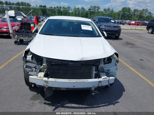 Chevrolet IMPALA 1LT 2018 2G1105S37J9167321 Image 12