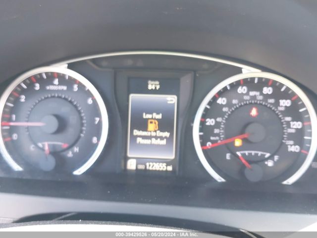 4T1BF1FK3FU916626 Toyota CAMRY SE