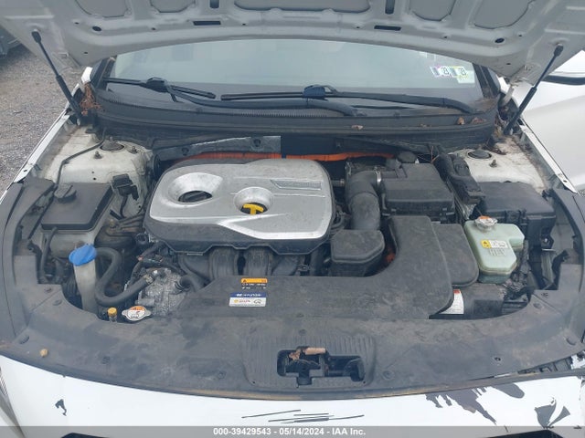 Hyundai Sonata Hybrid Se 2016 KMHE24L17GA019933 Image 10