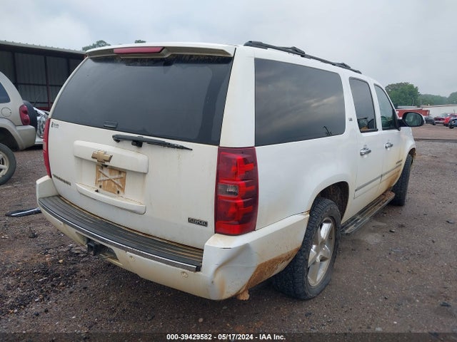 2009 CHEVROLET SUBURBAN 1500 LTZ VIN: 1GNFC36039R292012