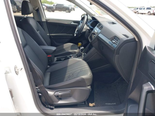 3VV2B7AXXNM118280 Volkswagen Tiguan 2.0t Se