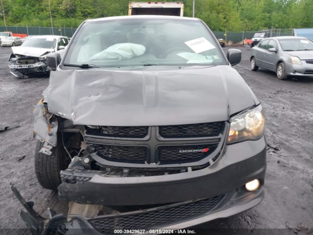 2C4RDGBG3JR191306 Dodge Grand Caravan Se Plus