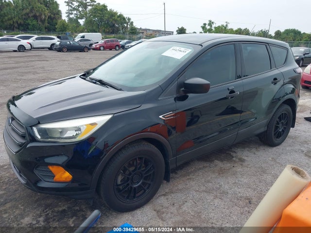 Ford ESCAPE S 2017 1FMCU0F75HUB56993 Image 2