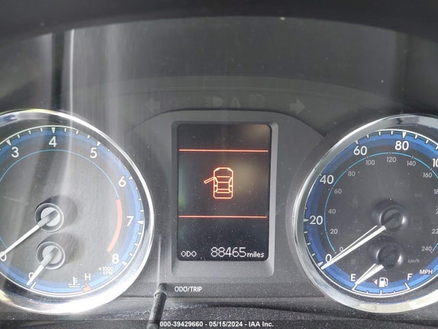 Toyota COROLLA LE 2018 2T1BURHE4JC124488 Image 15