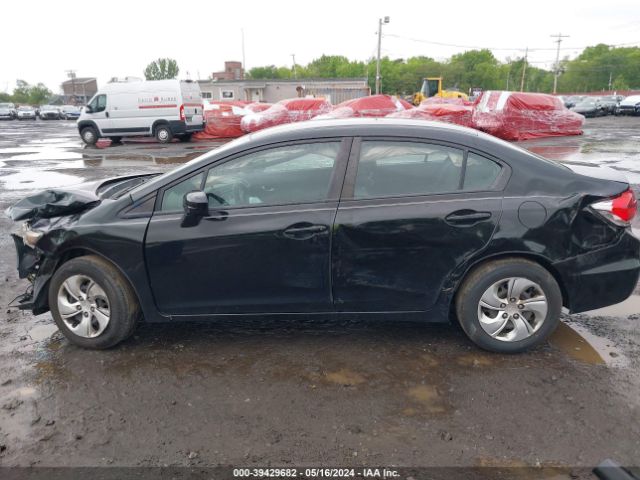 19XFB2F57FE296704 Honda Civic Lx