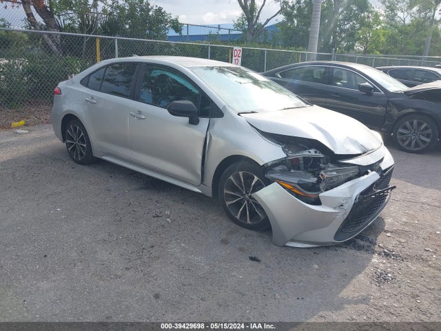 Toyota COROLLA LE 2020 5YFEPRAE7LP132523 главное изображение
