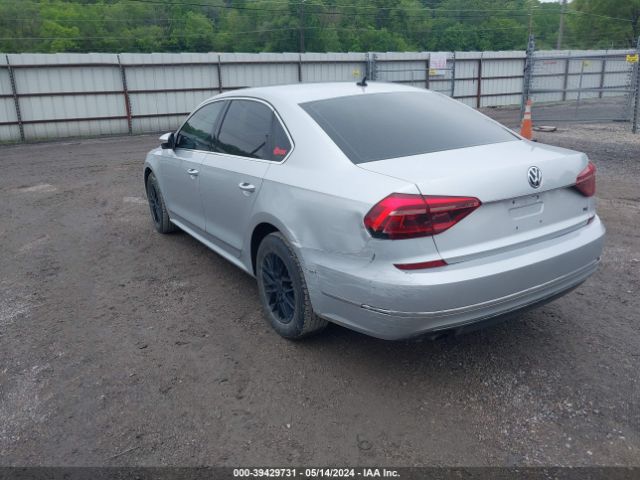 1VWAT7A37HC039723 Volkswagen Passat 1.8t S