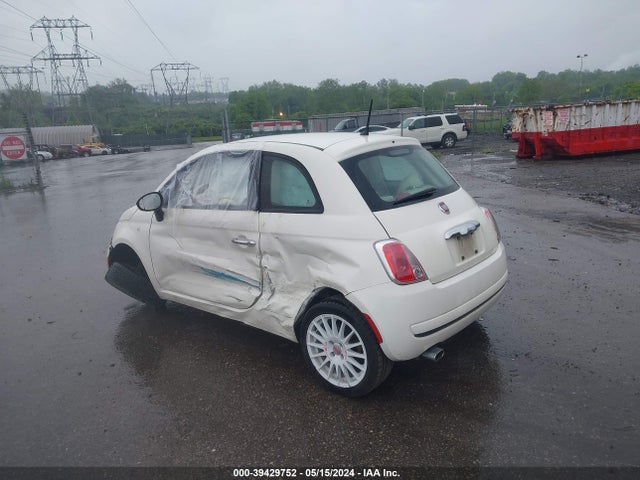 2013 FIAT 500 3C3CFFAR8DT743420 Photo 2