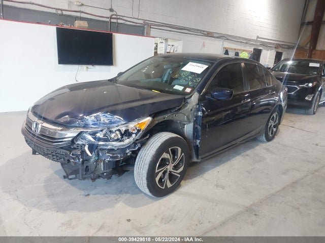 Honda ACCORD LX 2017 1HGCR2F38HA246348 Image 2