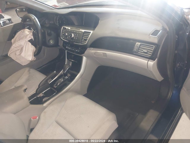 Honda ACCORD LX 2017 1HGCR2F38HA246348 Image 5