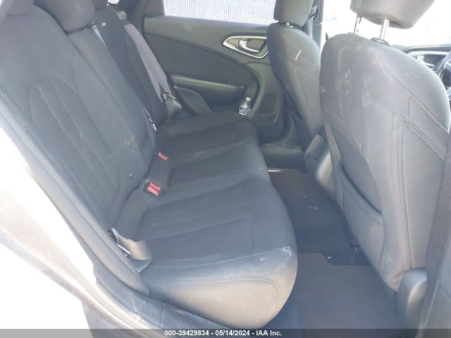 1C3CCCAB8FN650166 Chrysler 200 Limited