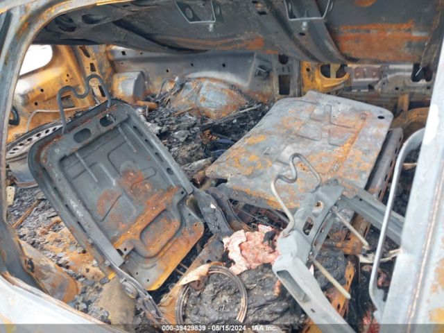 1GKS1KE01ER122691 GMC Yukon Xl 1500 Slt