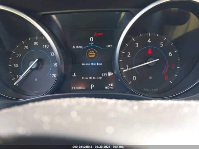 SADCJ2BV7HA073584 Jaguar F-pace 35t Premium