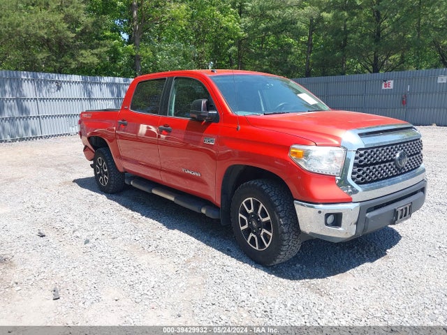 Toyota Tundra Sr5 5.7l V8 2017 5TFDY5F16HX603156 zdjęcie główne