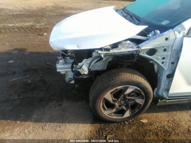 4S4GUHL65R3723609 Subaru Crosstrek Limited