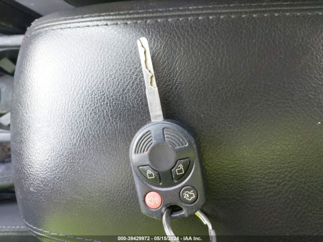 1FADP3K25HL249892 Ford FOCUS SE