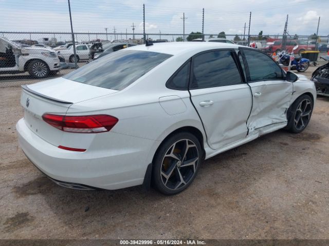 1VWMA7A31LC018927 Volkswagen Passat 2.0t R-line