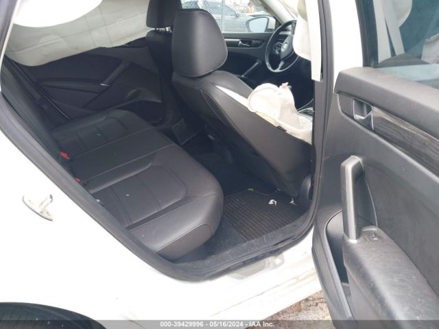 1VWMA7A31LC018927 Volkswagen Passat 2.0t R-line
