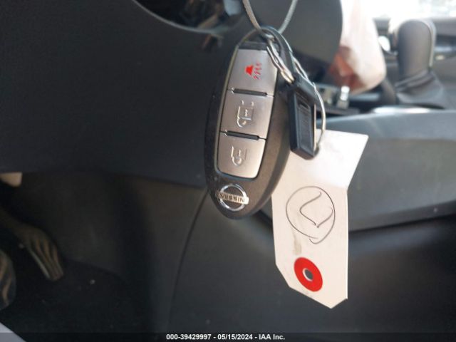 JN1BJ1CP5KW220127 Nissan Rogue Sport Sv