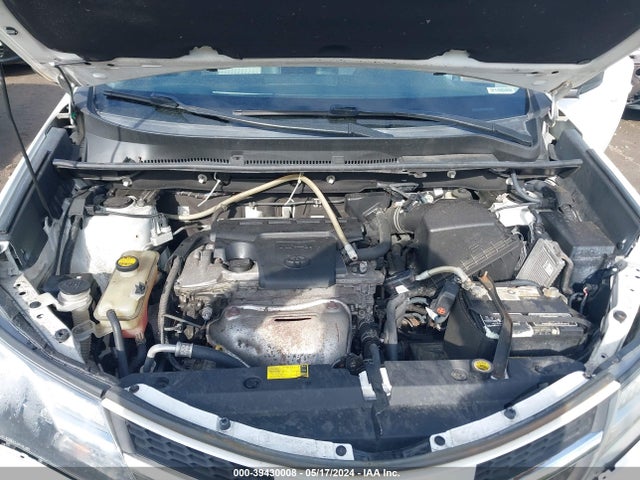 Toyota RAV4 LE 2015 2T3BFREV7FW275059 Image 10
