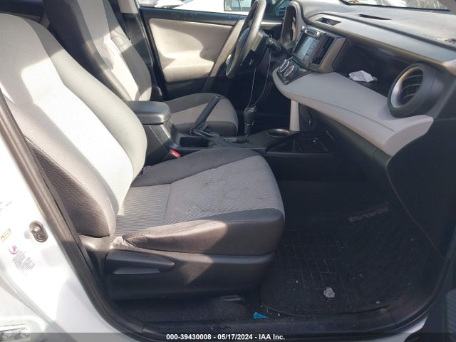 Toyota RAV4 LE 2015 2T3BFREV7FW275059 Image 5