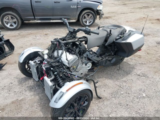 2022 CAN-AM SPYDER ROADSTER 2BXNBDD22NV000735 Photo 1