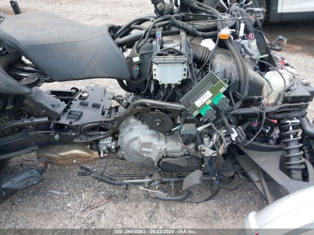 2022 CAN-AM SPYDER ROADSTER 2BXNBDD22NV000735 Photo 7
