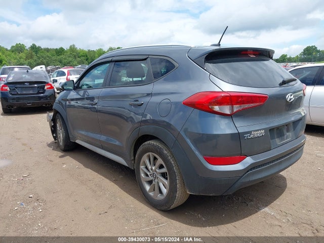 Hyundai TUCSON SE 2017 KM8J33A46HU413409 Image 3