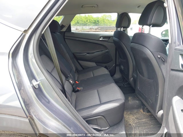 Hyundai TUCSON SE 2017 KM8J33A46HU413409 Image 8