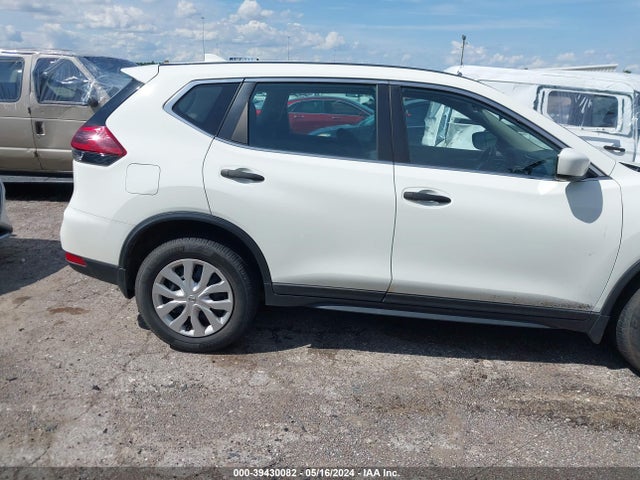 Nissan ROGUE S 2019 5N1AT2MT1KC810195 Image 13