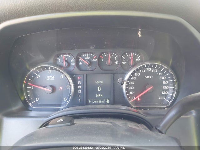 1GC1KUEGXJF183885 Chevrolet Silverado 2500hd Wt