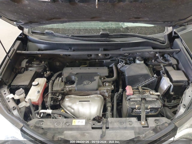Toyota Rav4 Xle 2017 JTMRFREV5HJ120932 Image 10