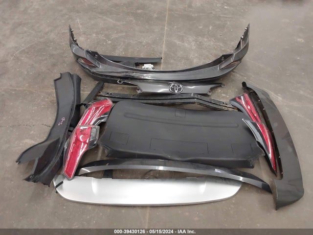 Toyota Rav4 Xle 2017 JTMRFREV5HJ120932 Image 12