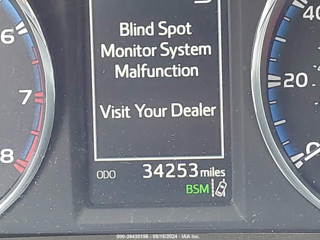 Toyota Rav4 Limited 2017 JTMDFREV8HD215980 Image 15