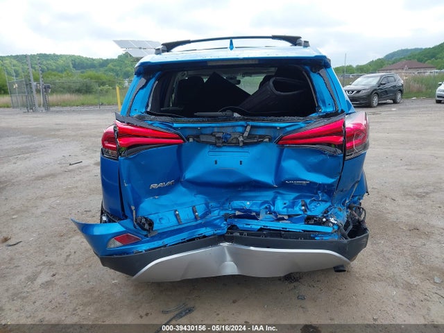 Toyota Rav4 Limited 2017 JTMDFREV8HD215980 Image 6