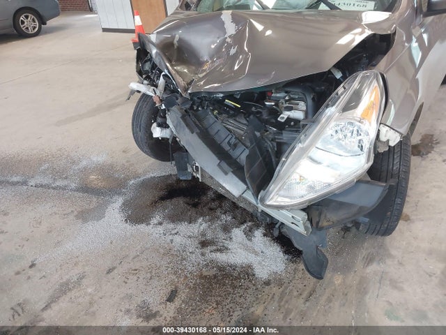 Nissan Versa 1.6 Sv 2016 3N1CN7AP7GL909887 Image 17