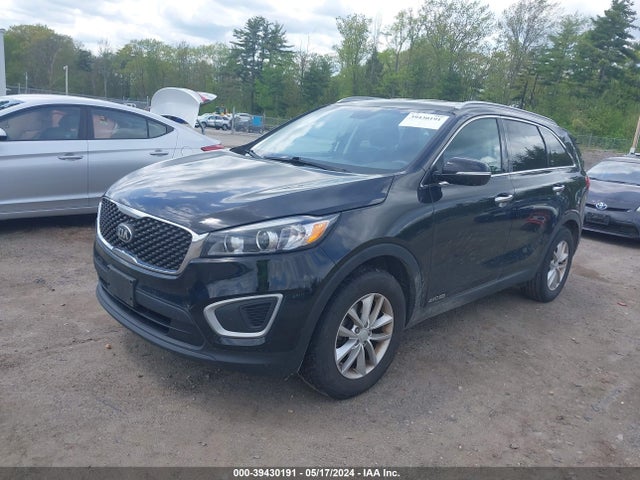 KIA Sorento 3.3l Lx 2017 5XYPGDA56HG314513 Image 2