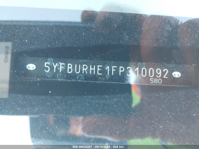 Toyota COROLLA LE 2015 5YFBURHE1FP310092 Image 9