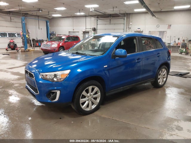 4A4AR4AU2FE019012 Mitsubishi Outlander Sport Se