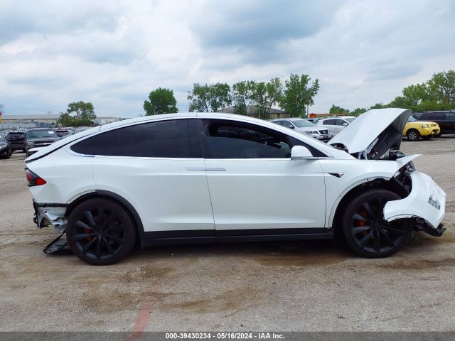 5YJXCBE43LF261819 Tesla Model X Performance Dual Motor All-wheel Drive