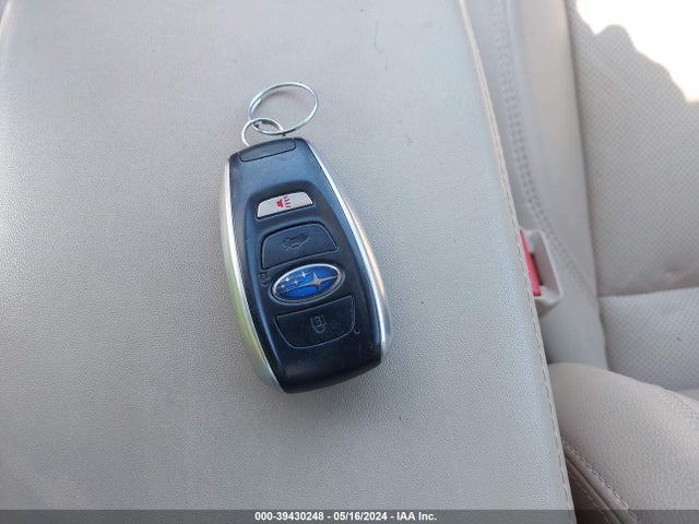 Subaru Outback 3.6r Limited 2018 4S4BSENC0J3236422 Image 11