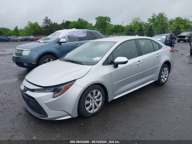 Toyota COROLLA LE 2023 JTDB4MEE0PJ006944 Image 2