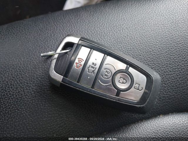 3FA6P0CD6KR260223 Ford FUSION SEL
