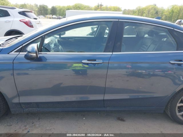 3FA6P0CD6KR260223 Ford FUSION SEL