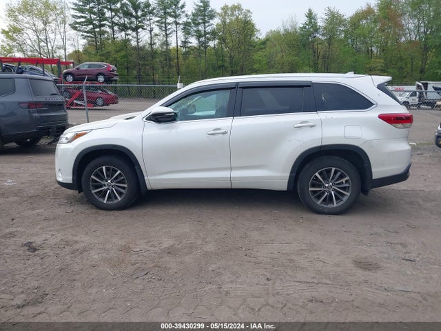 Toyota Highlander Xle 2017 5TDJZRFH2HS454142 Image 14