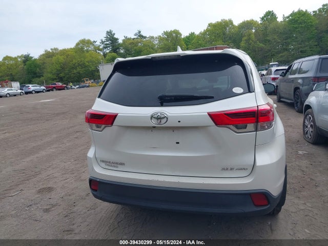 Toyota Highlander Xle 2017 5TDJZRFH2HS454142 Image 16