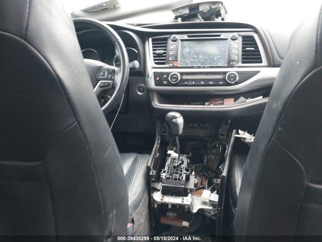 Toyota Highlander Xle 2017 5TDJZRFH2HS454142 Image 18