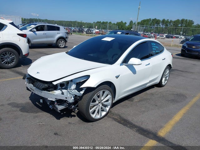Tesla Model 3 Long Range Dual Motor All-wheel Drive 2020 5YJ3E1EB5LF736002 Image 2