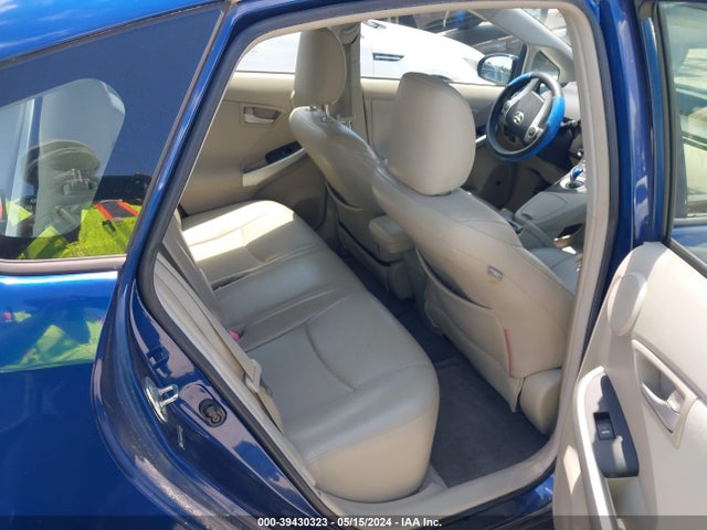 39430323 :رقم المزاد ، JTDKN3DU5B0273558 vin ، 2011 Toyota Prius Three مزاد بيع